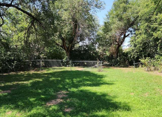 Property at 127 N Elm St, East Dublin, GA 31027