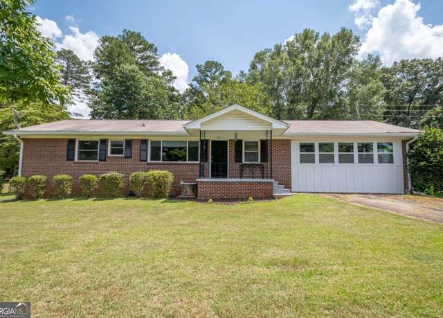 Property at 130 Biscayne Dr, Athens, GA 30606, 3 beds, 2 baths