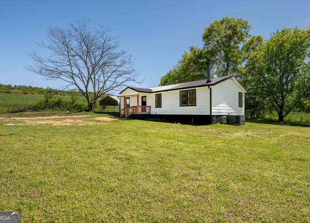Property at 4746 Long Hollow Rd, Ringgold, GA 30736, 3 beds, 2 baths