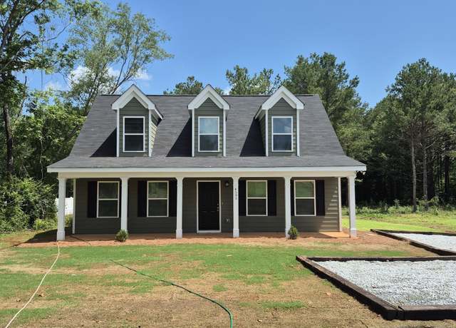Property at 4595 Lexington Rd, Athens, GA 30605, 3 beds, 2.5 baths