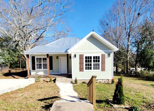 Property at 1311 Juniper St, Lagrange, GA 30240, 5 beds, 2 baths