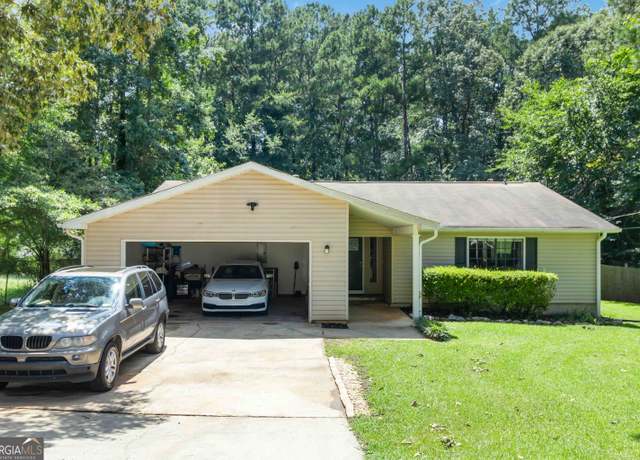 Property at 135 Chimney Ridge Trl, Stockbridge, GA 30281, 3 beds, 2 baths