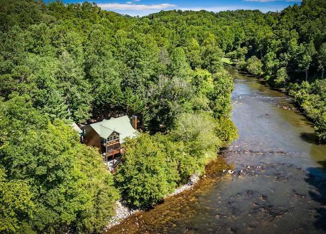Property at 221 Muller Ln, Ellijay, GA 30540, 3 beds, 3 baths