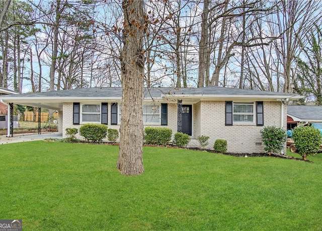 Property at 2304 Springdale Cir SW, Atlanta, GA 30315, 3 beds, 1.5 baths