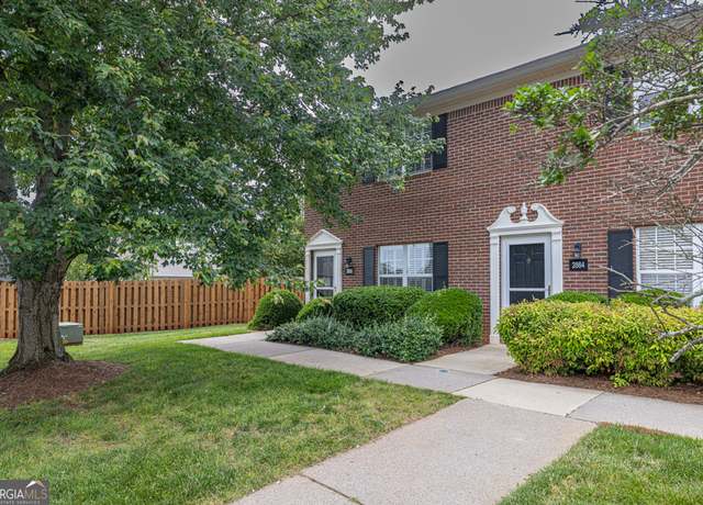 Property at 2866 Florence Dr, Gainesville, GA 30504, 2 beds, 1.5 baths