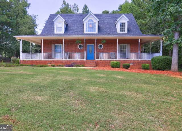 Property at 1302 Eddie Craig Ct, Mcdonough, GA 30252, 3 beds, 2.5 baths