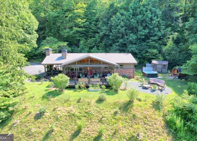 Property at 57 Hwy 180, Hiawassee, GA 30546, 2 beds, 2.5 baths