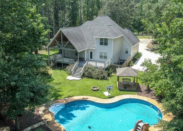 Property at 185 Mount Bethel Rd, Mcdonough, GA 30252, 3 beds, 2.5 baths