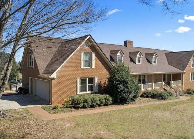 Property at 2940 E Lake Rd, Mcdonough, GA 30252, 5 beds, 6 baths