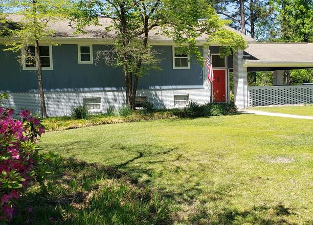 Property at 127 Glendale Rd NW, Rome, GA 30165, 4 beds, 2 baths