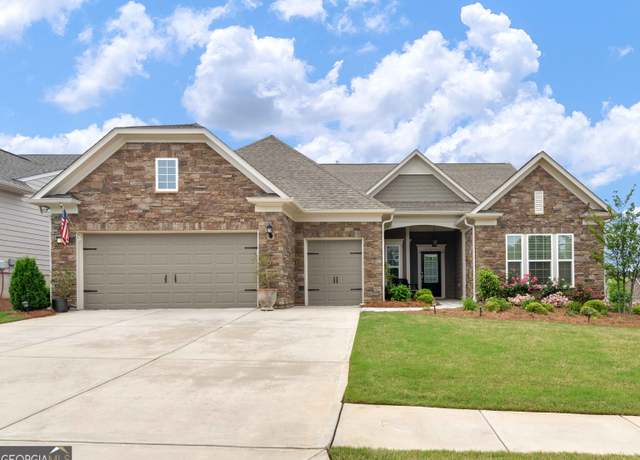 Property at 300 Tea Rose Ct, Griffin, GA 30223, 4 beds, 4 baths