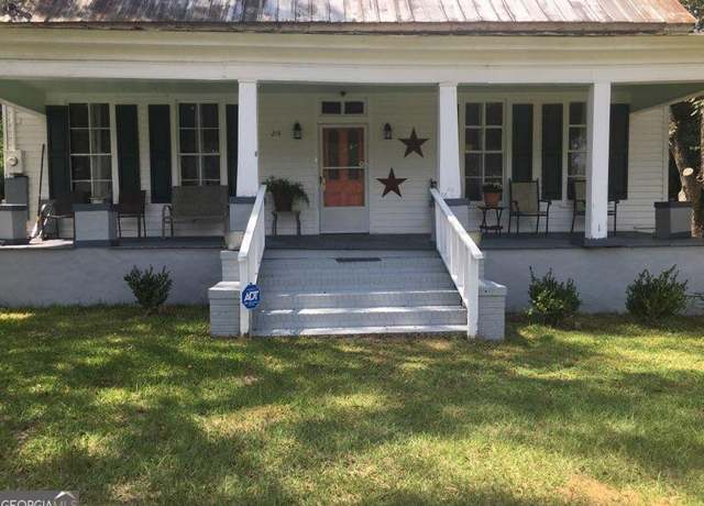 Property at 214 Zeta St, Tennille, GA 31089, 2 beds, 1 bath