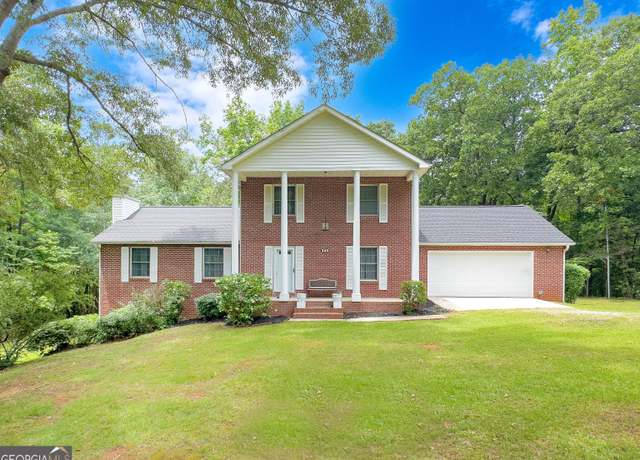 Property at 240 Riverview Rd, Jackson, GA 30233, 4 beds, 2.5 baths