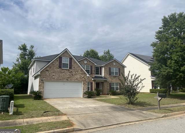 Property at 901 Broderick Cir, Warner Robins, GA 31088, 4 beds, 3.5 baths