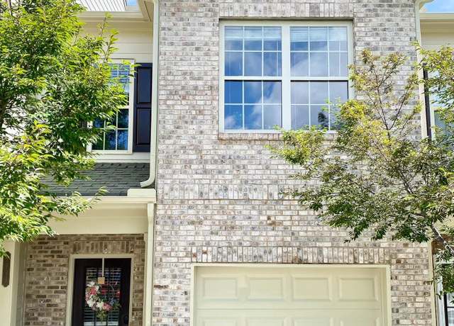Property at 6998 Kingswood Run Dr, Doraville, GA 30340, 2 beds, 2.5 baths