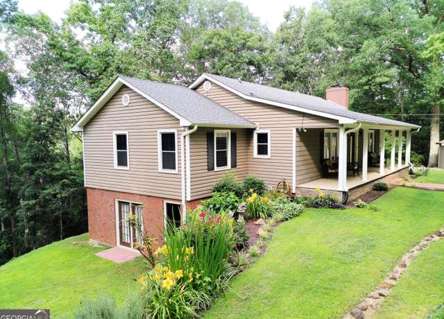 Property at 285 W0lf Den Rd, Royston, GA 30662, 5 beds, 3 baths