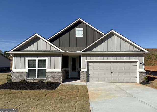Property at 553 Cantrell Dr, Dallas, GA 30157, 3 beds, 2 baths