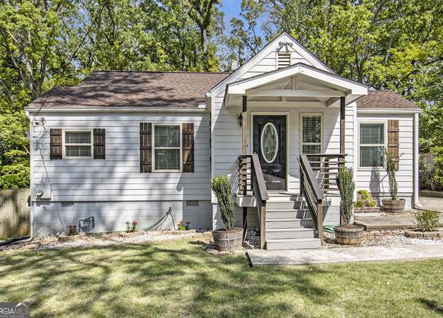 Property at 1858 Ridgeland Dr, Decatur, GA 30032, 3 beds, 2 baths