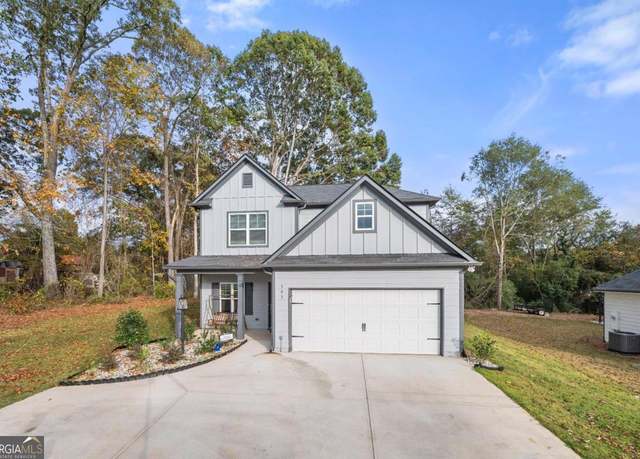 Property at 305 Quail Forest Cir, Toccoa, GA 30577, 3 beds, 2.5 baths