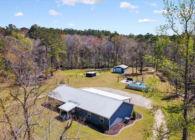 Property at 310 Eureka Rd, Sylvania, GA 30467, 5 beds, 2 baths