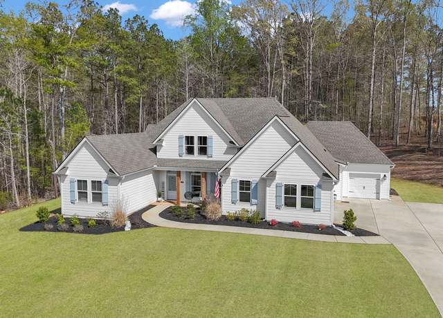 Property at 215 Greyfairs Ave, Senoia, GA 30276, 4 beds, 3.5 baths