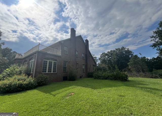 Property at 2678 Highway 34 W, Newnan, GA 30263, 5 beds, 3.5 baths
