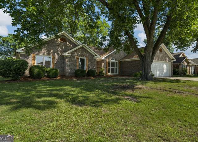 Property at 5437 Chatham Woods Ct, Columbus, GA 31907, 3 beds, 2 baths