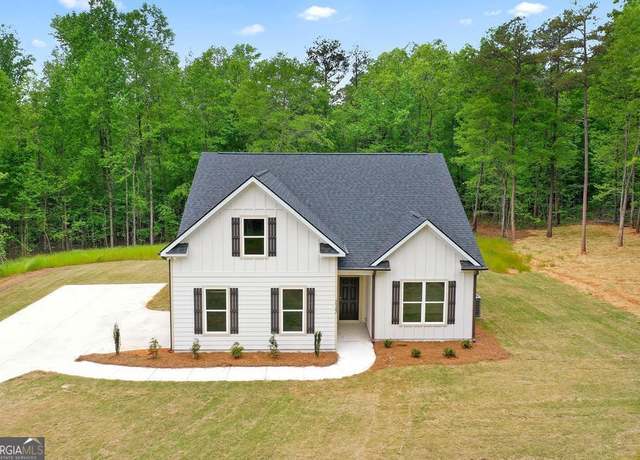 Property at 115 Oak Rd, Locust Grove, GA 30248, 4 beds, 3 baths