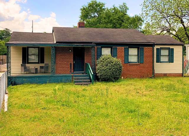 Property at 490 Clover St, Athens, GA 30606, 3 beds, 2.5 baths