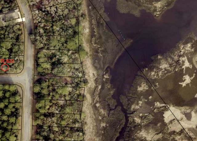 Property at 216 Stern St, St Marys, GA 31558