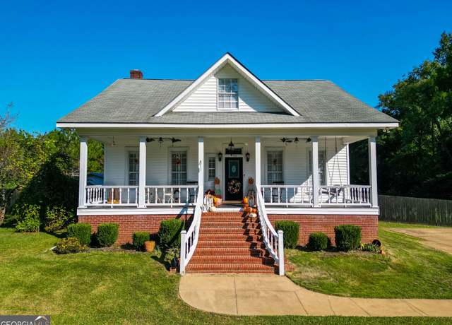 Property at 756 Eufaula Hwy, Fort Gaines, GA 39851, 5 beds, 2.5 baths