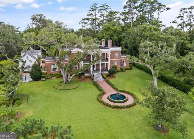 Property at 402 Hawkins Island Dr, St. Simons, GA 31522, 4 beds, 6.5 baths