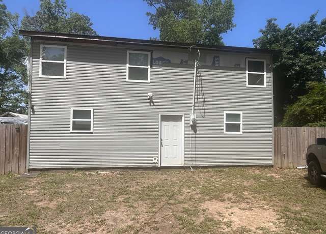 Property at 371 Pine Ridge Dr, Ellabell, GA 31308, 5 beds, 3 baths