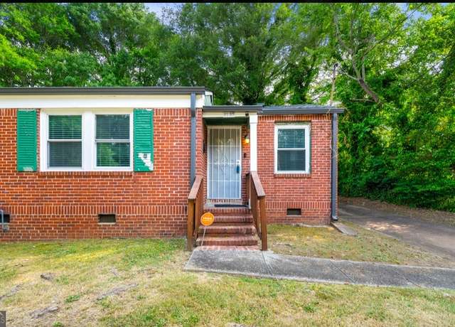 Property at 1737 Cahoon St SW, Atlanta, GA 30310, 2 beds, 1 bath