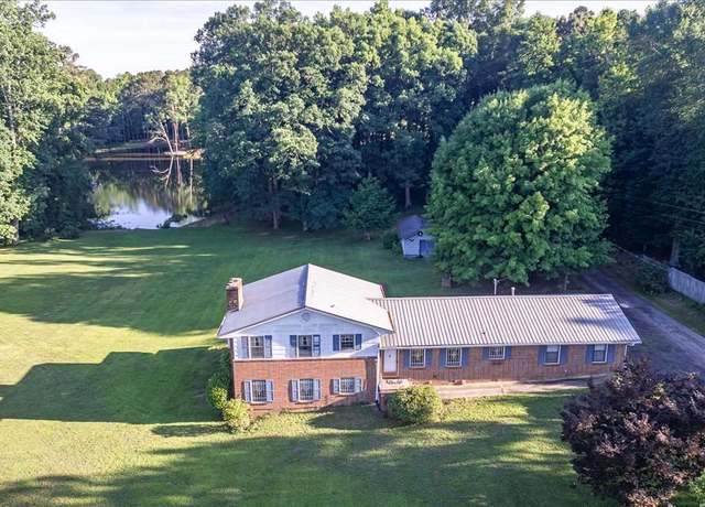 Property at 11302 Jefferson Rd, Athens, GA 30607, 4 beds, 2 baths