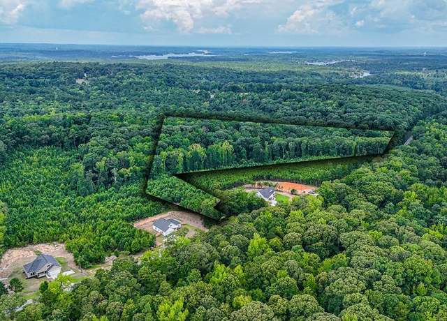 Property at 124 Gumm Cemetary Rd, Milledgeville, GA 31061