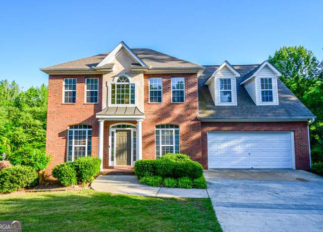 Property at 155 Cottage Cir, Fayetteville, GA 30215, 5 beds, 3.5 baths