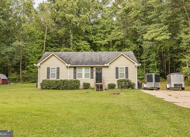 Property at 80 Prestigious Pl, Senoia, GA 30276, 3 beds, 2 baths