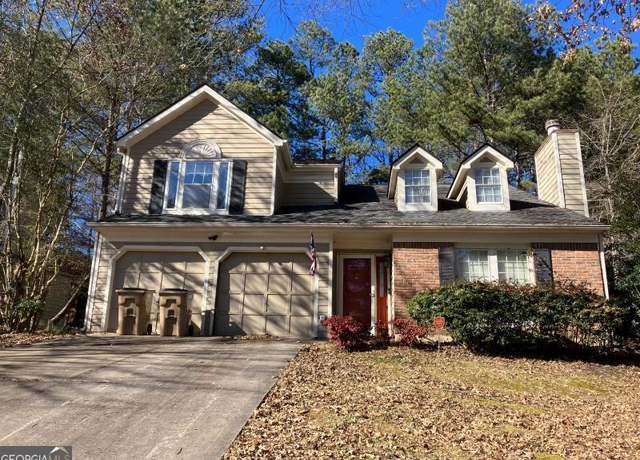 Property at 10420 Summer Creek Dr, Alpharetta, GA 30022, 3 beds, 2.5 baths