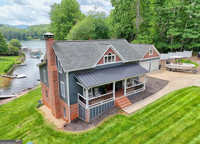 Property at 520 Long View Dr, Hiawassee, GA 30546, 4 beds, 3.5 baths