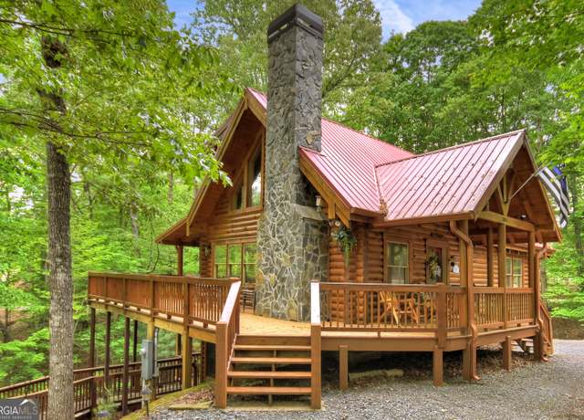 Property at 381 Morley Ct, Ellijay, GA 30540, 3 beds, 3 baths