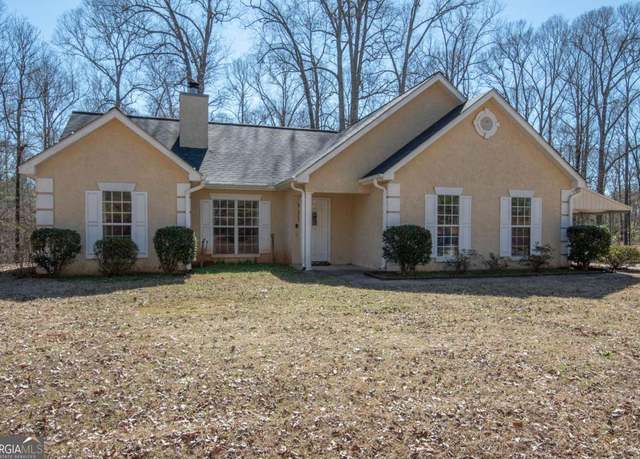 Property at 139 Edgemont Dr, Lagrange, GA 30240, 3 beds, 2 baths