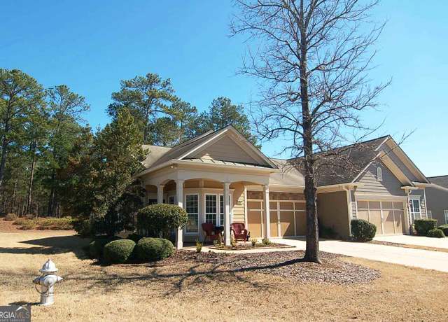 Property at 1211 Flat Rock St, Greensboro, GA 30642, 2 beds, 2 baths