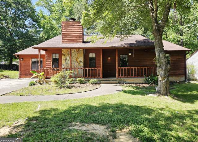 Property at 6698 Cameron Rd, Morrow, GA 30260, 4 beds, 2 baths