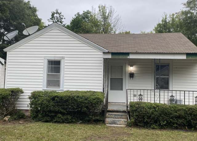 Property at 525 Ormond Ter, Macon, GA 31206, 3 beds, 2 baths
