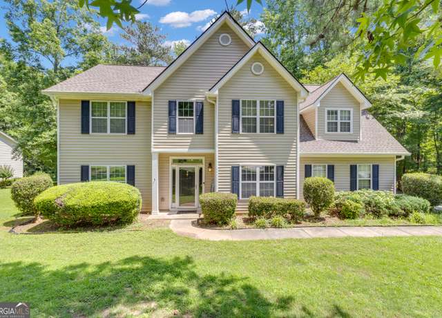 Property at 15 Skipton Ct, Sharpsburg, GA 30277, 4 beds, 2.5 baths