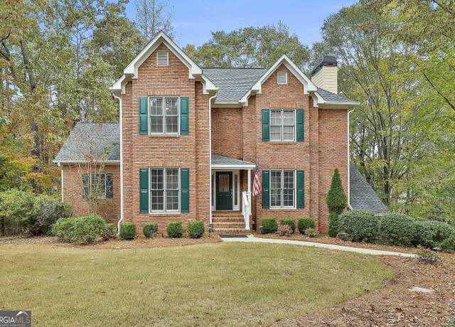 Property at 337 Legacy Ln, Peachtree City, GA 30269, 5 beds, 3.5 baths