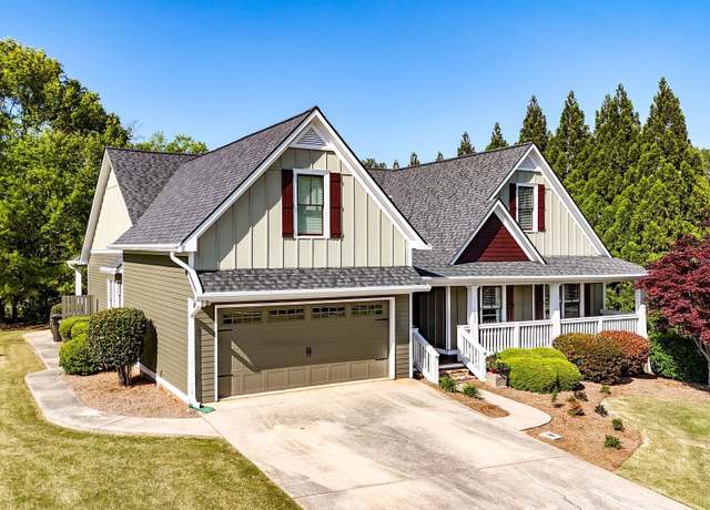 Property at 100 Grove Park Dr, Carrollton, GA 30117, 3 beds, 2.5 baths