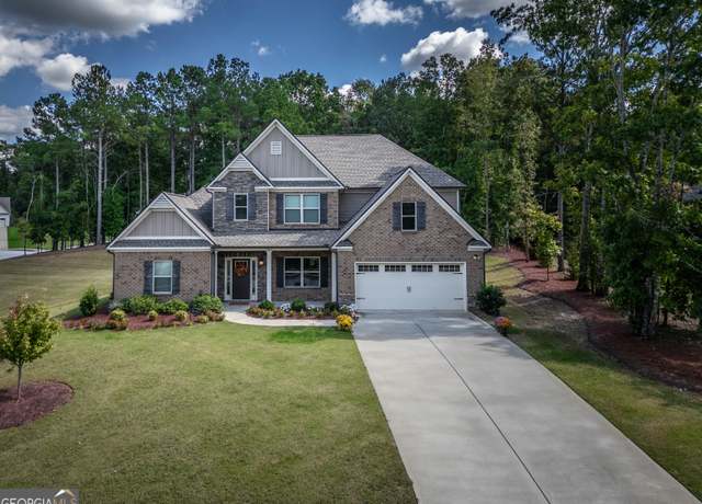 Property at 324 Bella Dr, Monroe, GA 30655, 4 beds, 3.5 baths