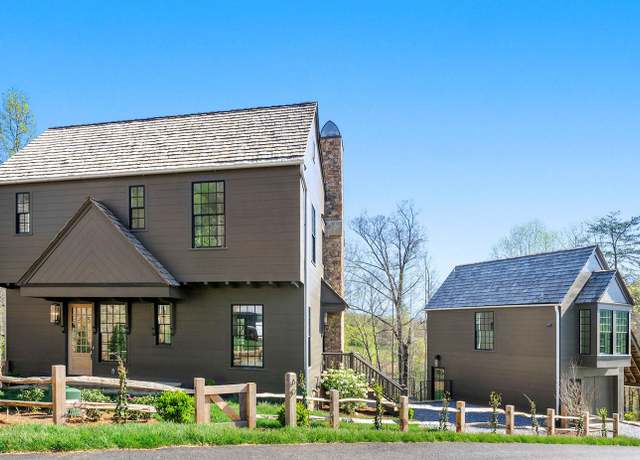 Property at 60 Cove View Ln, Clarkesville, GA 30523, 5 beds, 5.5 baths